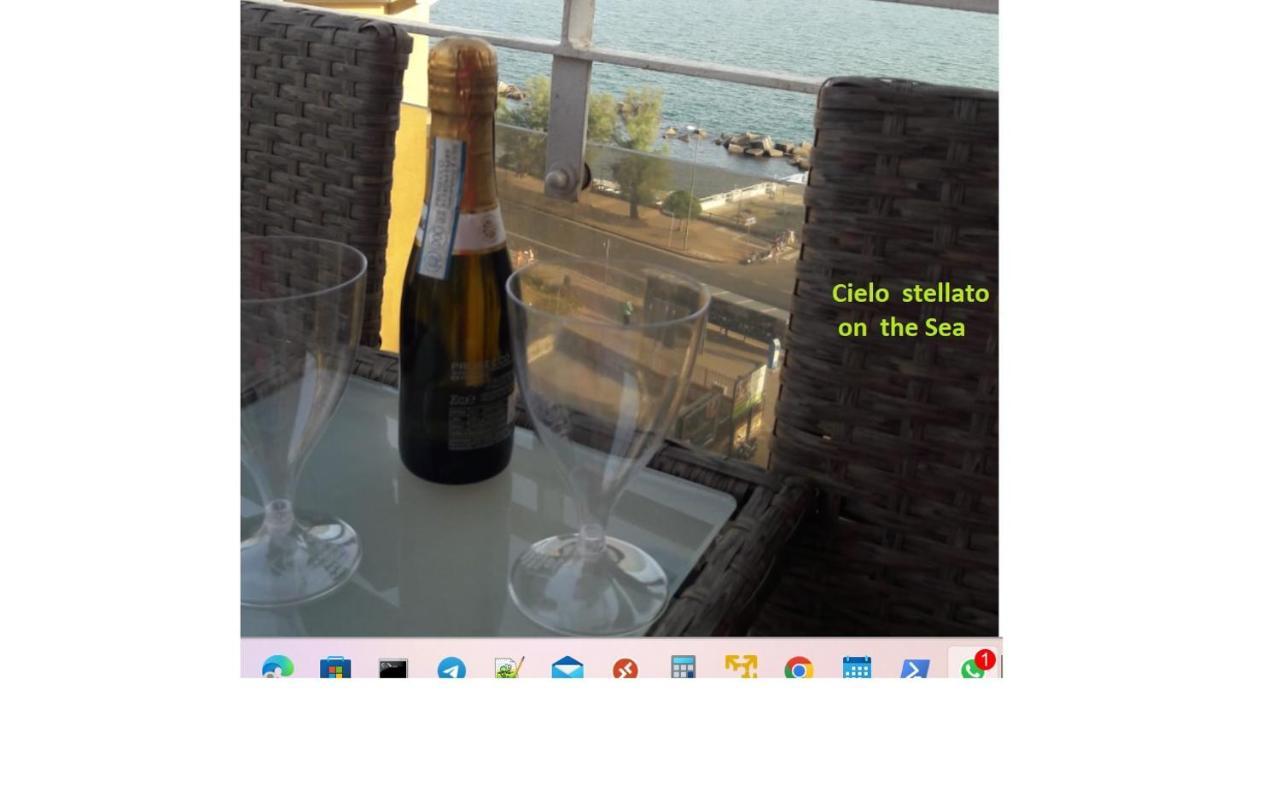 V I P Suites Cielo Stellato On Concordia Sea Salerno Exterior photo